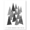 kerstposter-zwart-wit-printable-dennenbomen Zwart Wit Kerst Poster Denneboom van Printcandy - Printable kerstposters