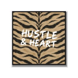 Statement Art – Hustle & Heart – Velours in alu lijst zwart Statement Art – Hustle & Heart – Velours in alu lijst zwart - Printcandy